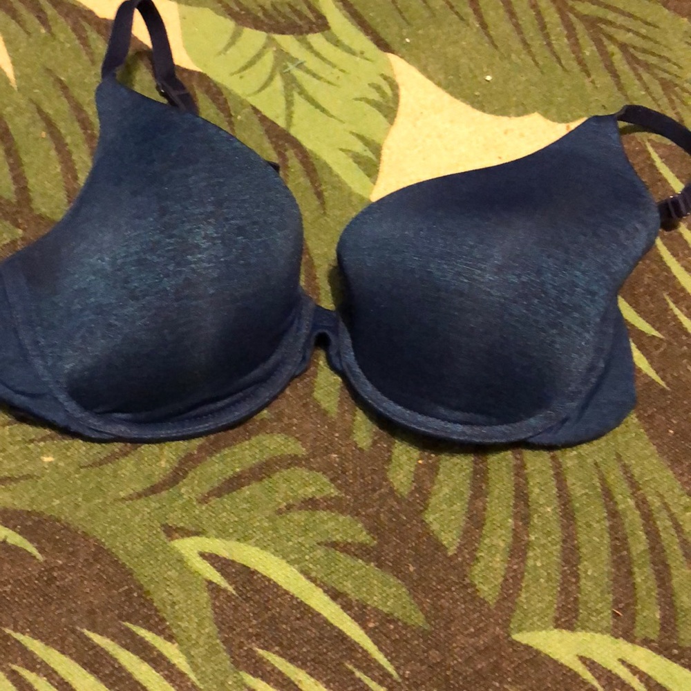 VS Bra